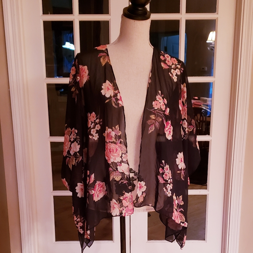 Forever 21 Floral Shawl